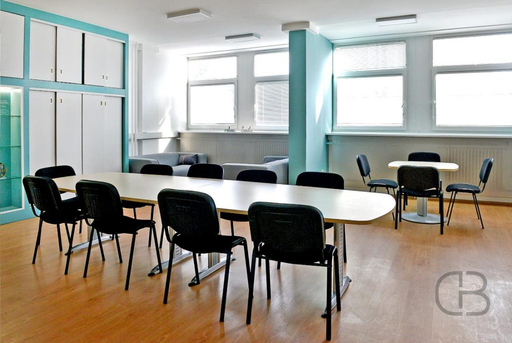 Tárgyaló felújítás 9