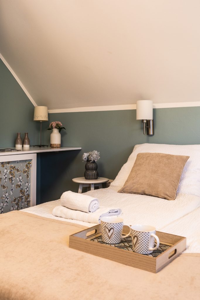 Villányi vendégház szobáinak felújítása 25